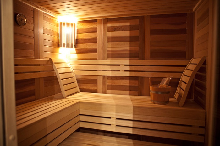 Queen’s Astoria Design 16